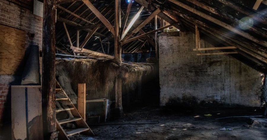 Asbestos testing costs $231 to $850 in 2026, average $483