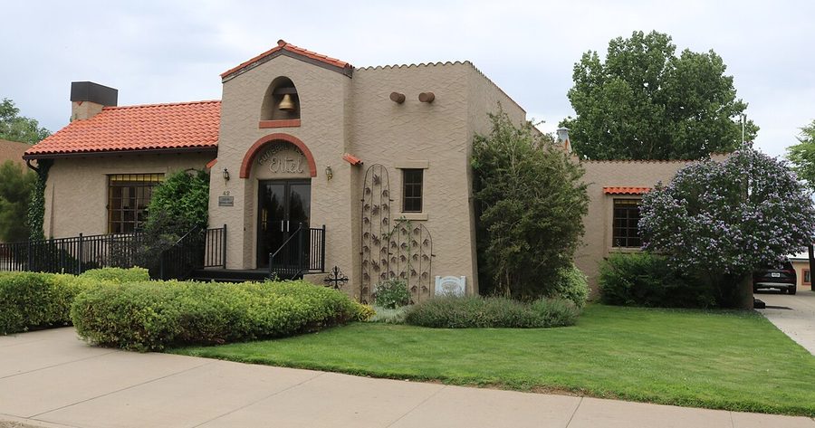 Cremation costs $1,300 to $6,280 in 2026
