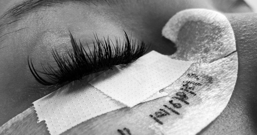 A lash lift costs about $75 to $150 in 2026